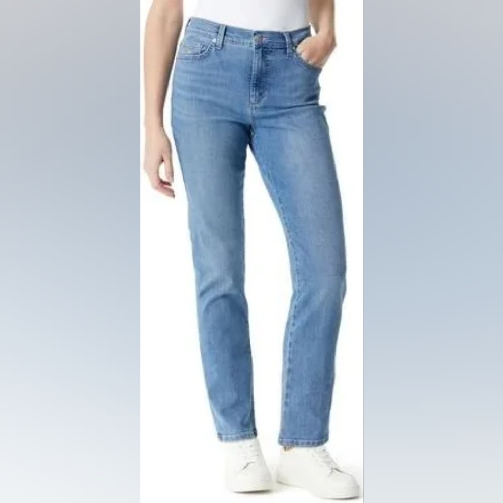 NWT Gloria Vanderbilt Amanda Classic Fit Stretch Slimming Jeans, Bahama Wash, 10